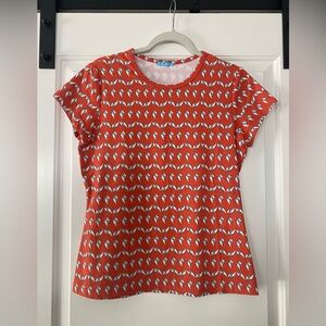 J. McLaughlin Red Tee with White Graphic